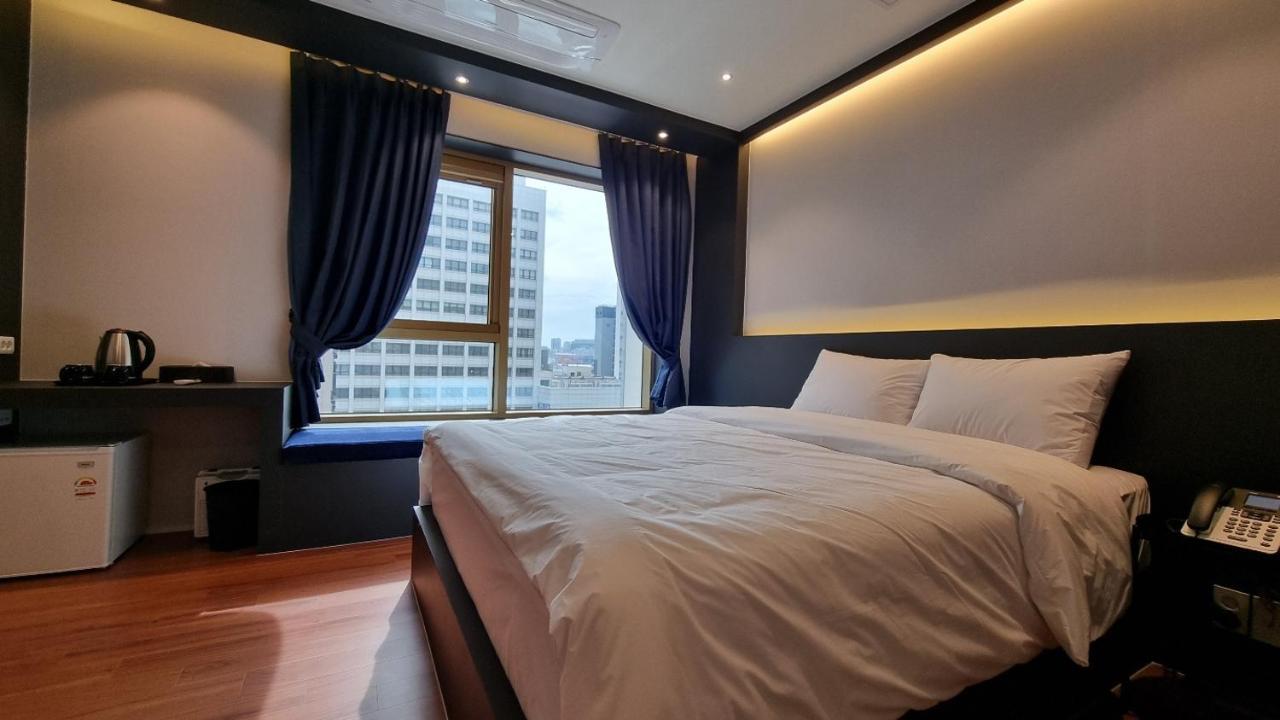 Gold Stone Hotel Busan Esterno foto